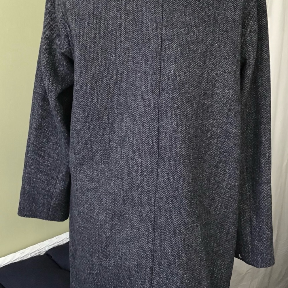 Coat - Picture 2 of 3
